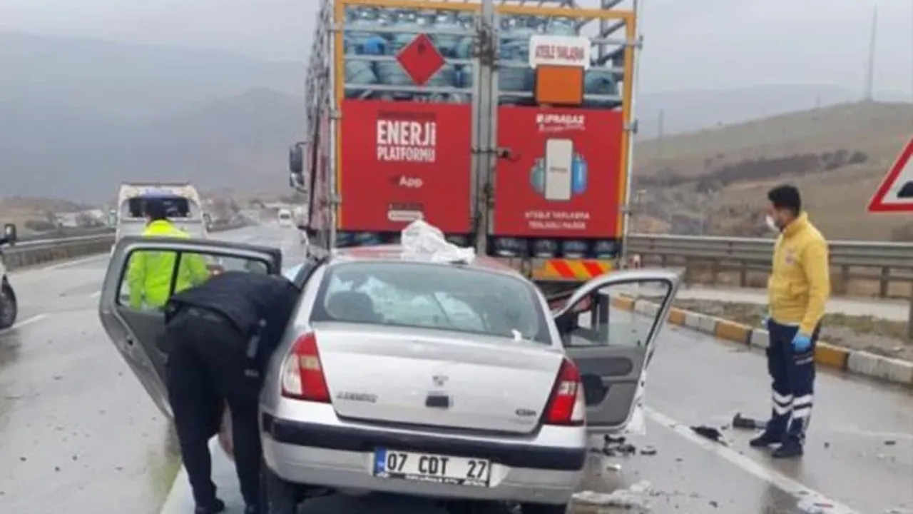 Ankara Samsun yolu trafik kazası 3 yaralı Hürsöz Gazetesi