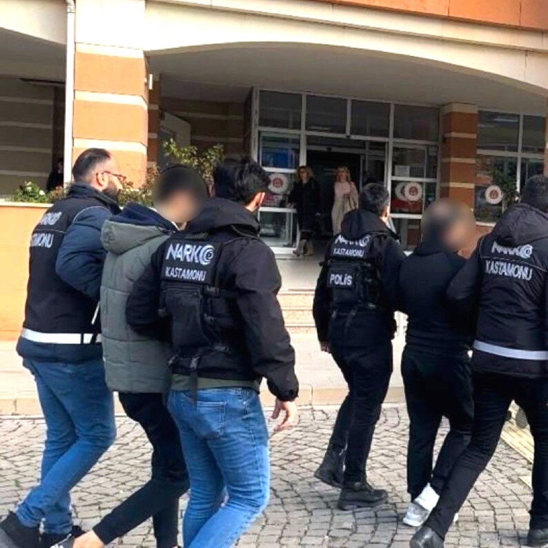 Kastamonuda uyuşturucu operasyonu 2 tutuklama Hürsöz Gazetesi