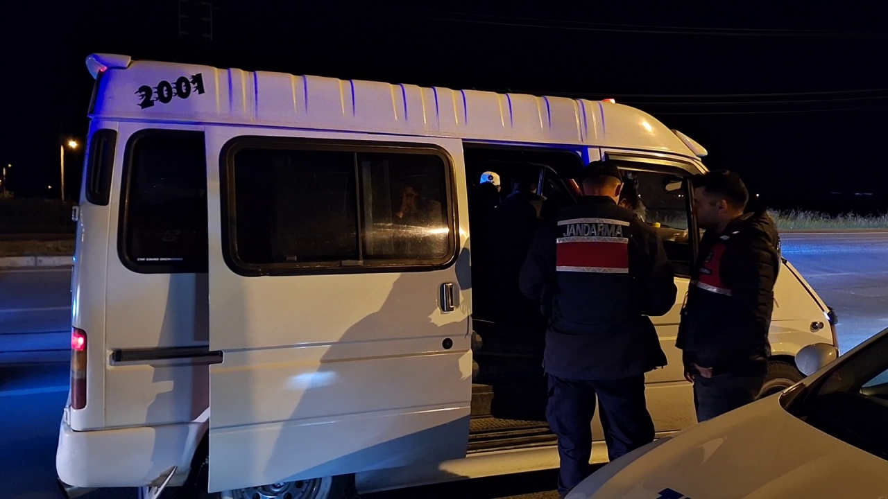 Samsunda polis ve jandarma trafik ile asayiş uygulaması yaptı Hürsöz