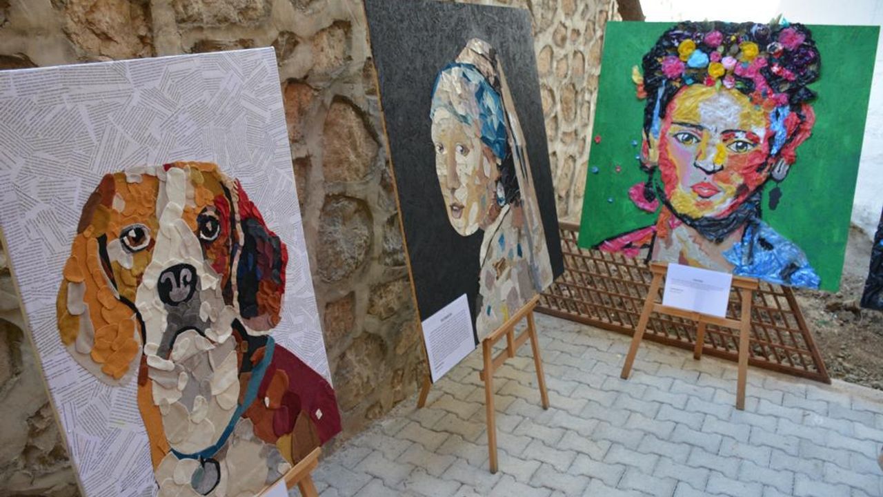 Tokat Zile'de ‘Atıktan Sanata’ Resim Sergisinin Açılışı Yapıldı