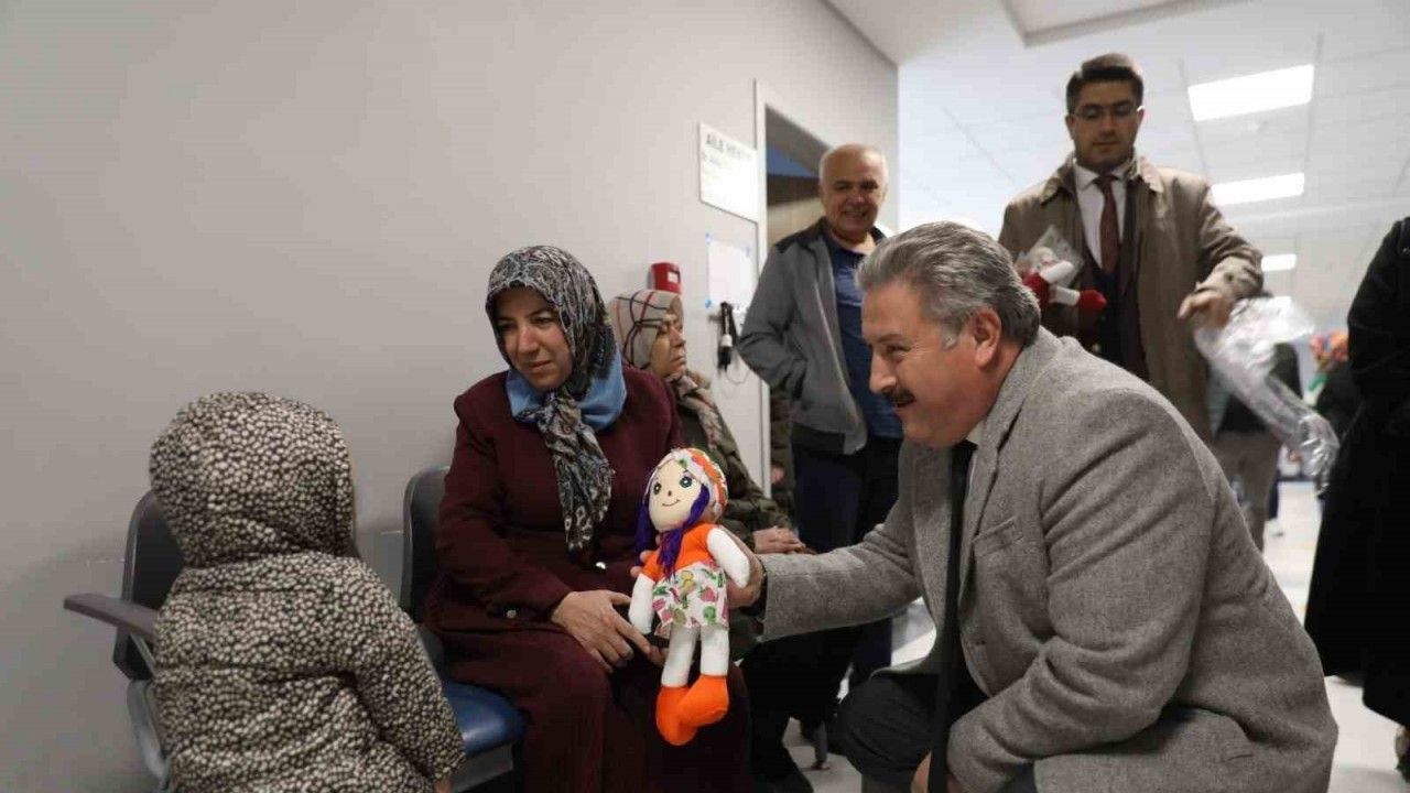 Başkan Palancıoğlu, hizmete açtığı sağlık merkezlerini ziyaret etti