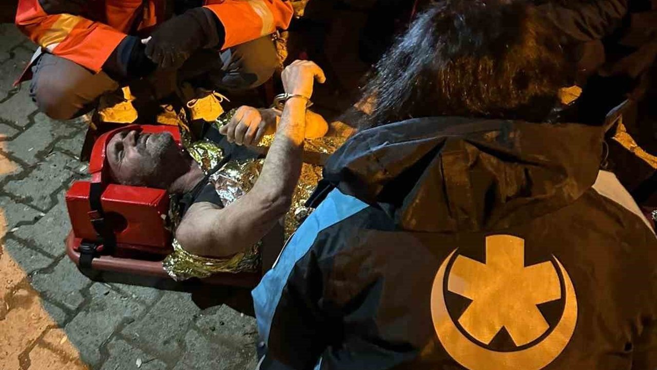 Gümüşhane'de kayıp şahıs dere yatağında sağ olarak bulundu