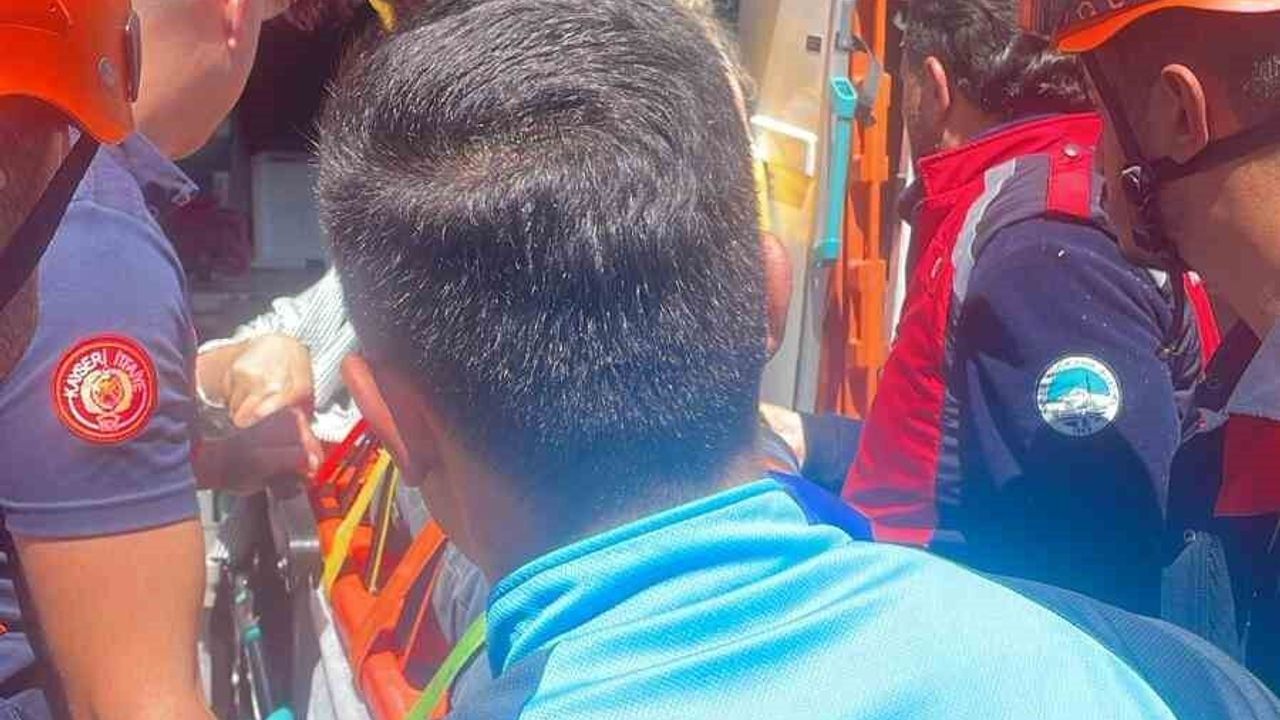 Kayalıklardan düşen şahıs yaralandı