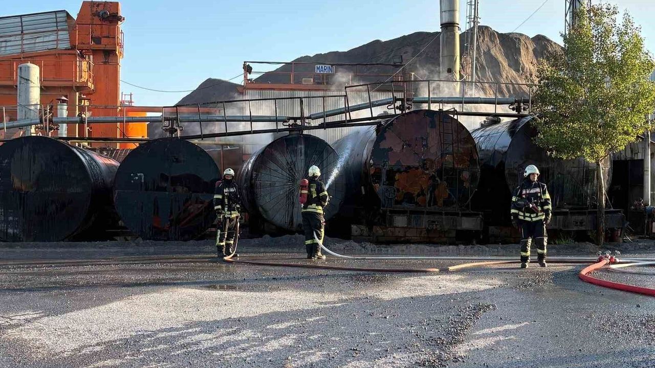 Kayseri'de asfalt şantiyesinde bitüm tankı alev al