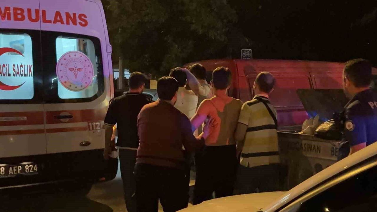 Kayseri'de kebap salonunda döner bıçaklı kavga: 2 yaralı