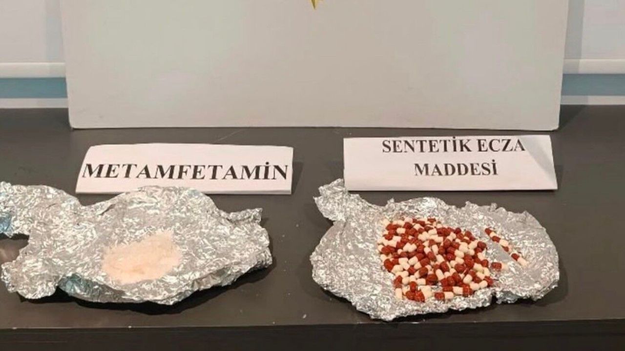 Samsun'da narkotik operasyonunda uyuşturucu ve silahlar ele 