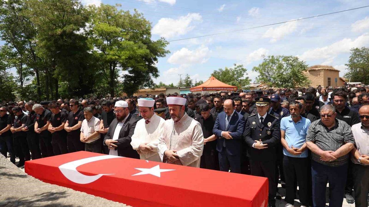 Şehit itfaiye eri Mehmet Tekeli son yolculuğuna uğ