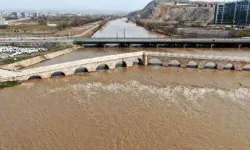 Türkiye’nin en uzun nehri eriyen karlarla coştu