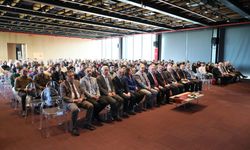 Samsun'da "Atatürk ve Eserlerini Anlamak" konferansı