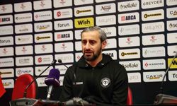 Serkan Özbalta: "İlk yarıda bulduğumuz gol maçı farklı noktalara getirdi”