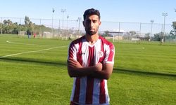 Plevnespor’un ilk transferi Durmaz Hürsöz’e konuştu: “farklı galibiyetlerle daha güzel sonuçlar getireceğiz”