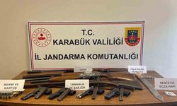 Karabük’te adli aramada çok sayıda silah ele geçirildi