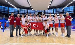 Bakan Bak’tan TVF Spor Lisesi Erkek Voleybol Takımı için tebrik mesajı
