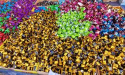 Tokat'ta bayram şekerleri tezgahları renklendirdi