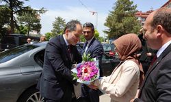 Erbakan’dan Konya’da belediye ve parti teşkilatlarına hayırlı olsun ziyareti