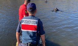 Amasya'da serinlemek için gölete giren genç boğuldu