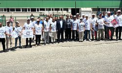 Öz İplik-İş Sendikası, Karabük'te 4 üyelerinin işten çıkarılmasını protesto etti