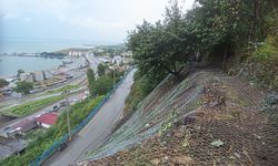 Trabzon Büyükşehir Belediyesinden kaya düşme tehlikesi için önlem