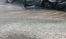 Rize’de seyir halindeki hafif ticari araç alev alev yandı
