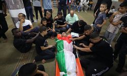 İsrail'in Gazze Şeridi'ne gece düzenlediği saldırılarda 9 kişi öldü