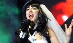 Türk popunun yıldız ismi Hande  Yener’den sahnelere muhteşem bir geri dönüş!