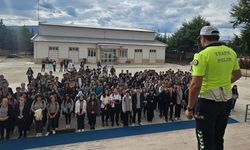 Gümüşhacıköy'de öğrencilere Trafik Güvenliği Eğitimi verildi