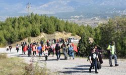 Boyabat'ta 101. Yıl Cumhuriyet Doğa Yürüyüşü yapıldı