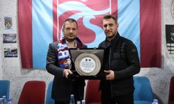 Trabzonspor Kulübü Başkanı Doğan, ilçe belediye başkanları ve taraftar derneğiyle buluştu