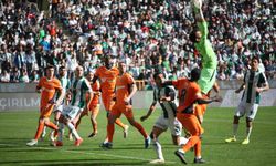 Trendyol Süper Lig: Konyaspor: 1 - RAMS Başakşehir: 1 (İlk yarı)