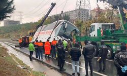 Yolcu Otobüsü Devrildi: 2 Ölü, 15 Yaralı