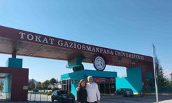 Tokatlı Atılgan çifti, 42 yıl sonra aynı sırada öğrenci oldu !
