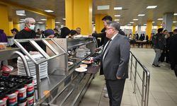 BEUN Ailesi Kadir Gecesi’nde iftar sofrasında buluştu