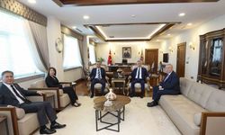 Özgür Özel: "Maliyeti hepimize. Şimdi bunun oluşturacağı diğer etkilerle, diğer maliyetlerle uğraşacağız"