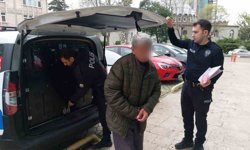 Yaşlı adam parkta oturan üniversite öğrencisi kızı tacizden gözaltına alındı