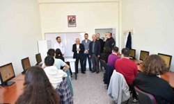 Başkan Büyükkılıç, geleceğin bilişim yıldızları ile bir araya geldi