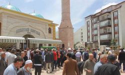 Sivas’ta rahatsızlanan ilkokul öğrencisi hayatını kaybetti