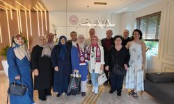 Yalova’daki Tokatlılardan Huzur Evinde Anneler Günü kutlaması