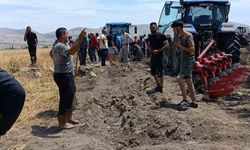 Aynı ilçede bir ekili arazi daha yandı