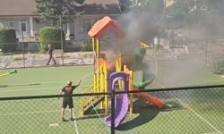 Çocuk parkında korkutan yangın