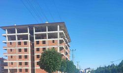 Çorum’da üç otomobil çarpıştı: 3 yaralı