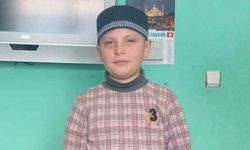 Gölette boğulma tehlikesi geçiren çocuğu imam kurtardı