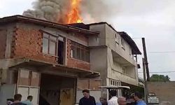Kastamonu’da yıldırım düşen evde yangın çıktı