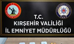 Kırşehir’de ehliyet sınavında kopya düzeneğiyle usulsüzlük yapan 2 zanlı yakalandı