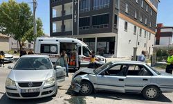 Konya’da otomobiller çarpıştı: 6 yaralı