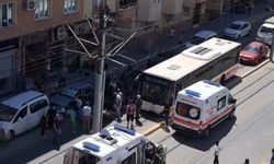 Motosiklet yayaya çarptı: 2 yaralı