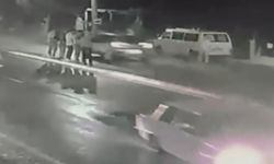 Otomobilin yayaya çarptığı kaza güvenlik kamerasına yansıdı