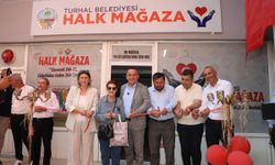 Turhal’da Halk Mağazası Hizmete Açıldı
