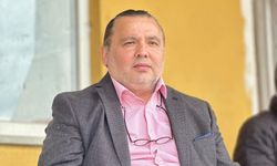 Özdemir: "Bayrağa Uzanan El Tarihe Gömülür"