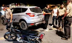Plakasız ve şasi numarasız motosiklet trafikten men edilerek, kriminale gönderildi