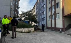 Bunalıma giren genç beşinci kattan atladı